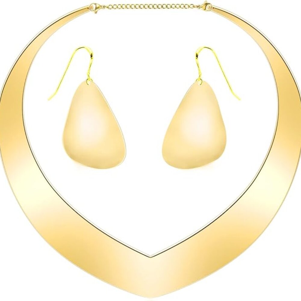 Gold Jasmine Jewelry Set